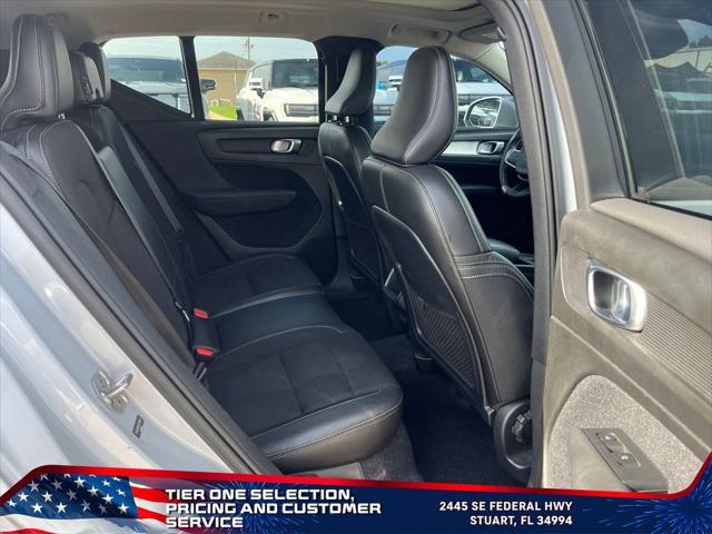 used 2020 Volvo XC40 car, priced at $19,704