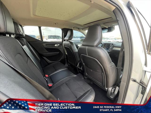 used 2020 Volvo XC40 car, priced at $19,704