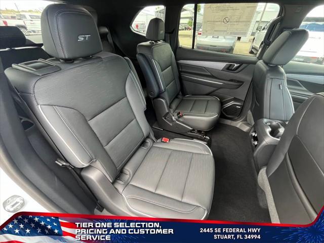 new 2025 Buick Enclave car, priced at $51,020