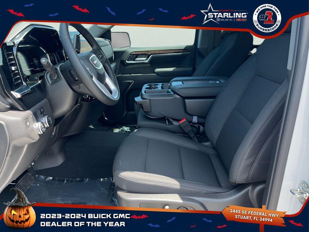 new 2025 GMC Sierra 1500 car, priced at $40,035