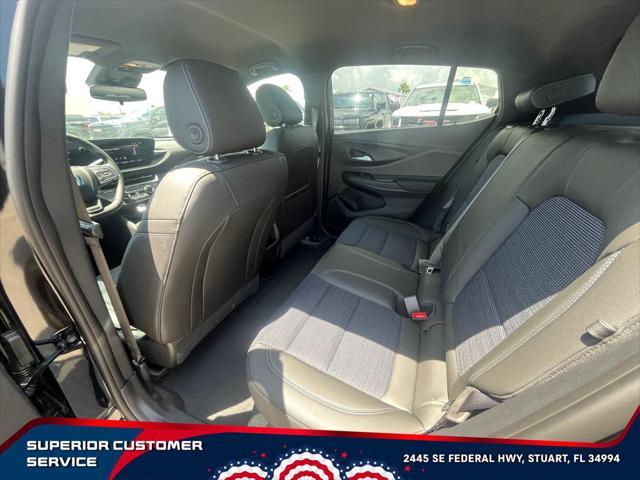 new 2025 Buick Envista car, priced at $26,258