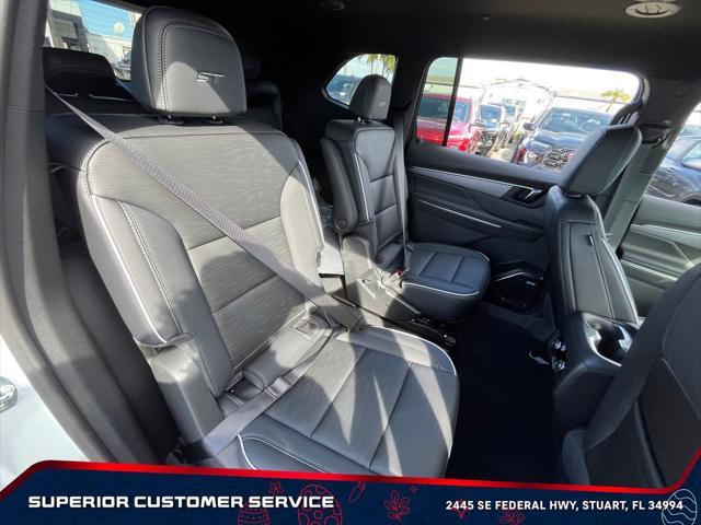 new 2025 Buick Enclave car, priced at $49,959