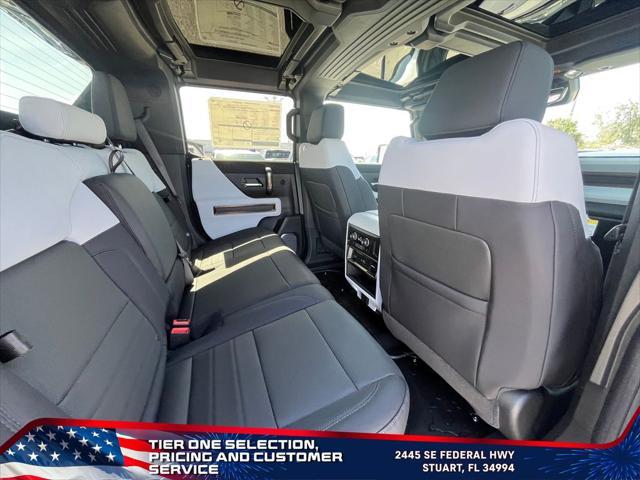new 2025 GMC HUMMER EV Pickup car, priced at $86,895