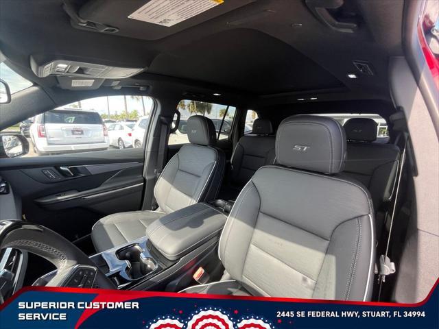 new 2025 Buick Enclave car, priced at $52,280