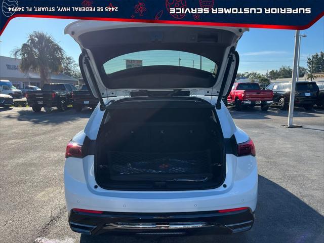 new 2025 Buick Envision car, priced at $39,887