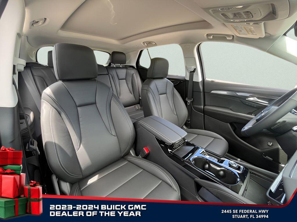 new 2025 Buick Envision car, priced at $35,310