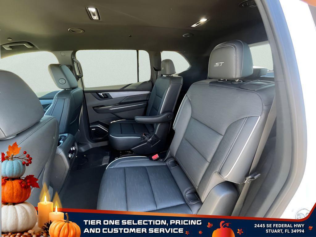 new 2025 Buick Enclave car, priced at $45,920