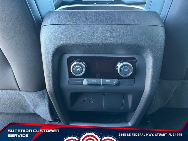 new 2025 Buick Enclave car, priced at $47,919
