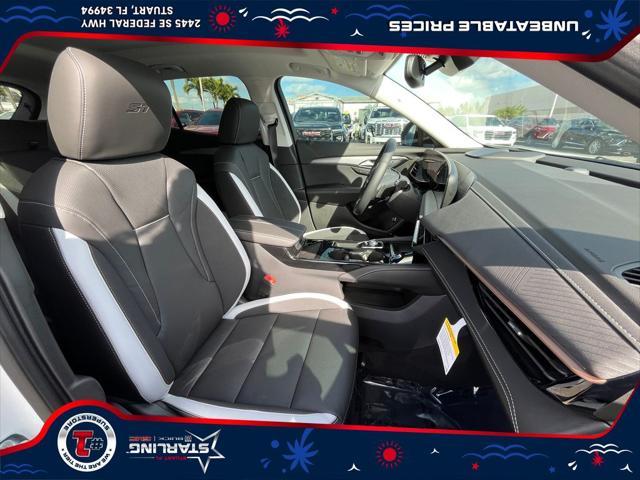 new 2025 Buick Envision car, priced at $40,887