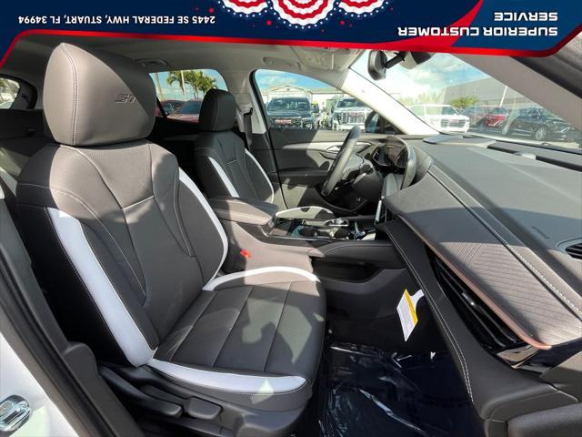 new 2025 Buick Envision car, priced at $39,387