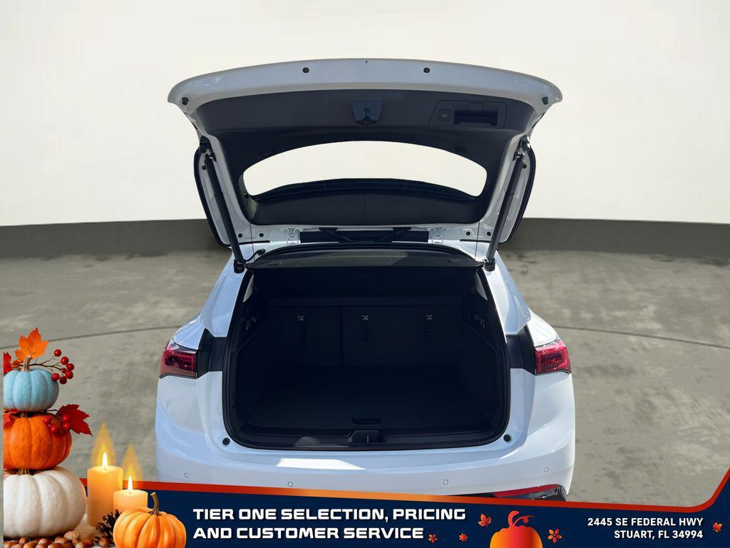 new 2025 Buick Envision car, priced at $37,315