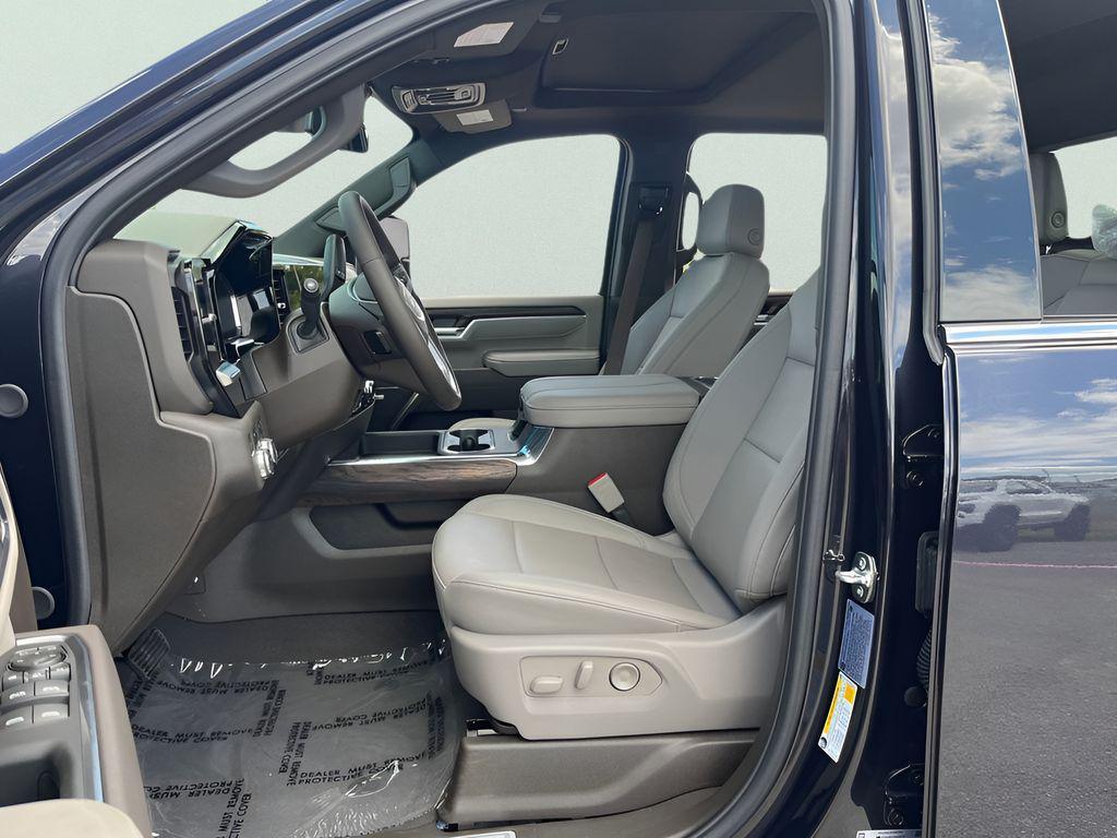 new 2025 GMC Sierra 2500 car, priced at $79,795
