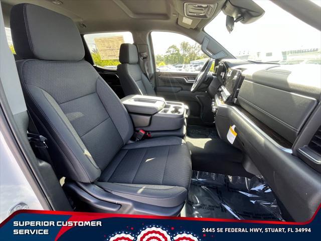 new 2025 GMC Sierra 1500 car, priced at $42,708