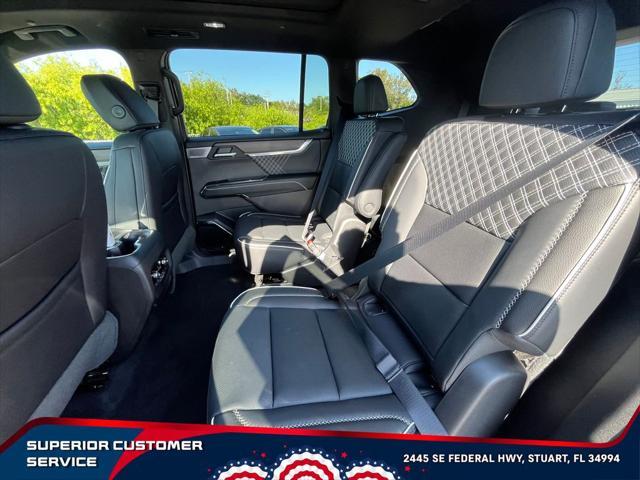 new 2025 GMC Acadia car, priced at $58,223