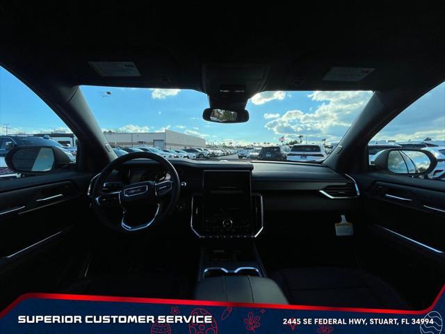 new 2025 GMC Acadia car, priced at $46,367
