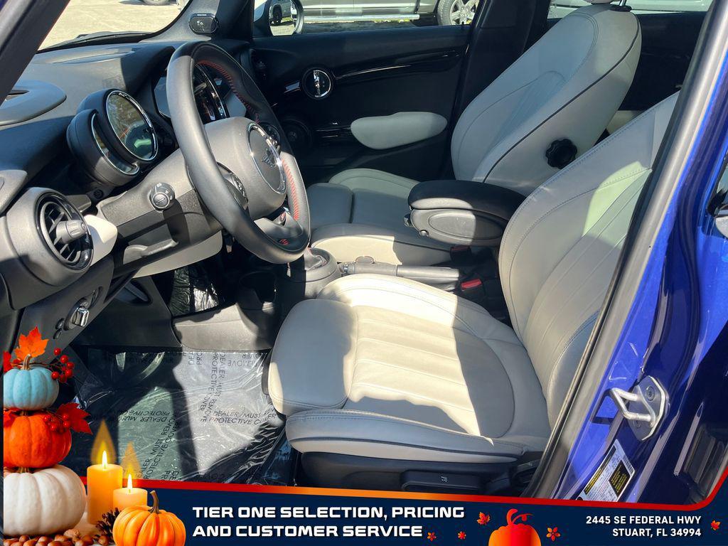used 2019 MINI Hardtop car, priced at $18,999