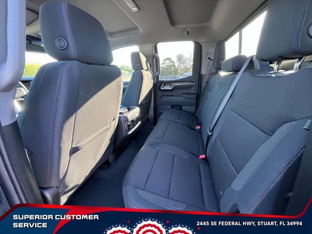 new 2025 GMC Sierra 1500 car, priced at $43,549