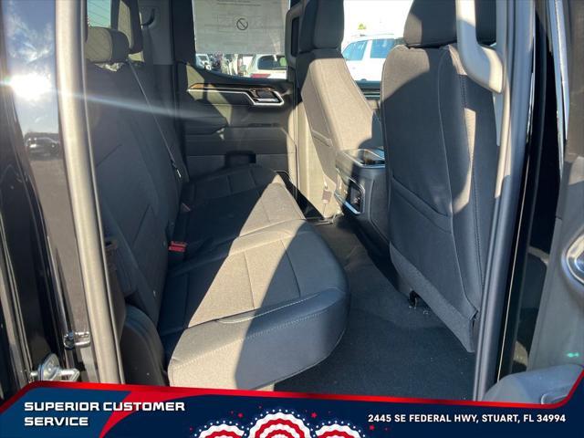 new 2025 GMC Sierra 1500 car, priced at $43,549