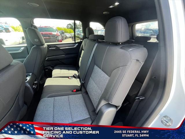 new 2025 GMC Acadia car, priced at $42,939