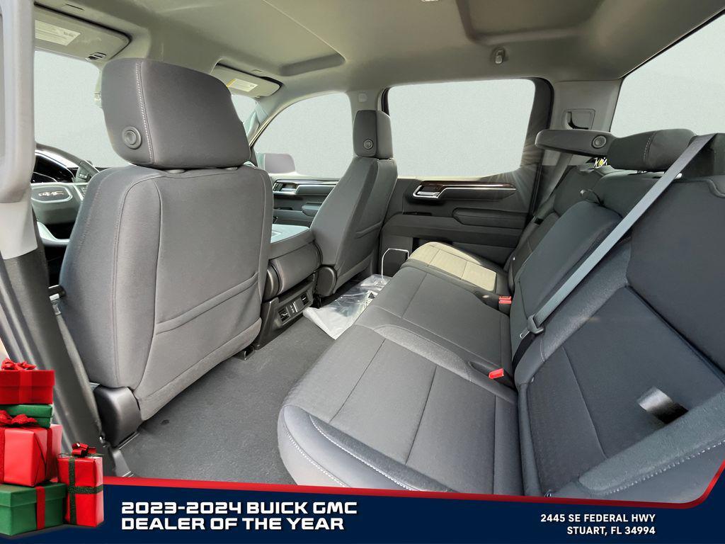 new 2025 GMC Sierra 1500 car, priced at $44,954