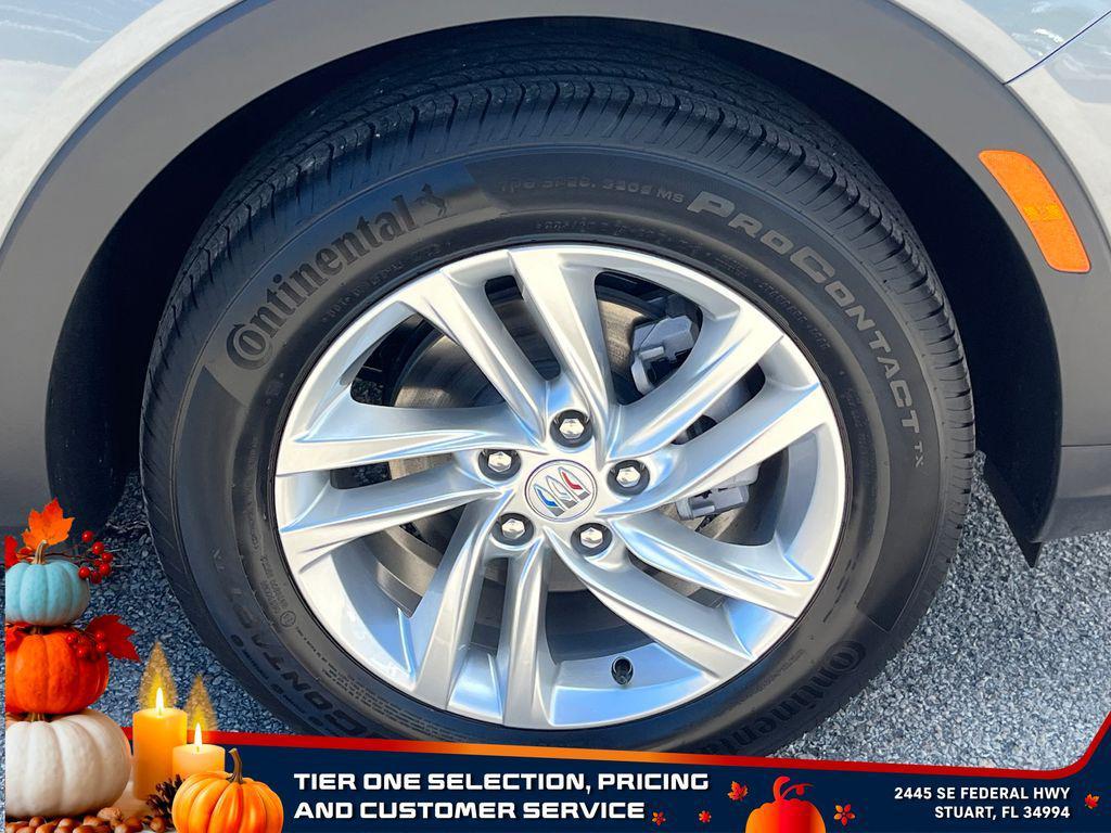 new 2025 Buick Envista car, priced at $23,630