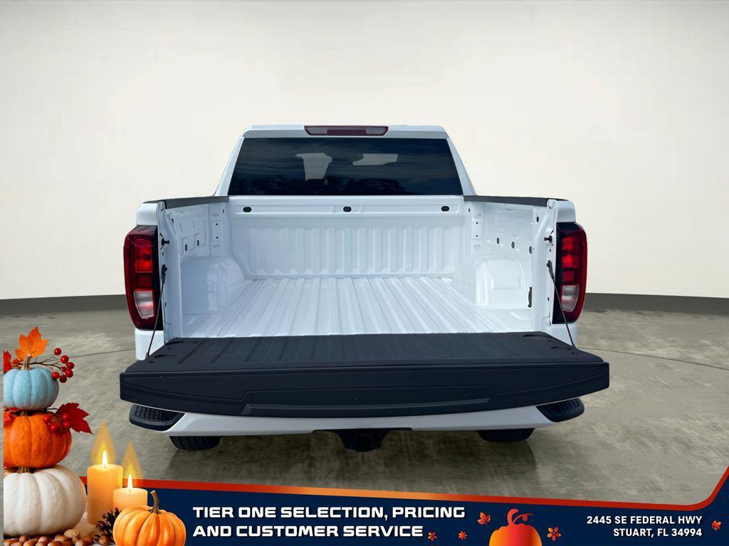 new 2026 GMC Sierra 1500 car, priced at $44,095