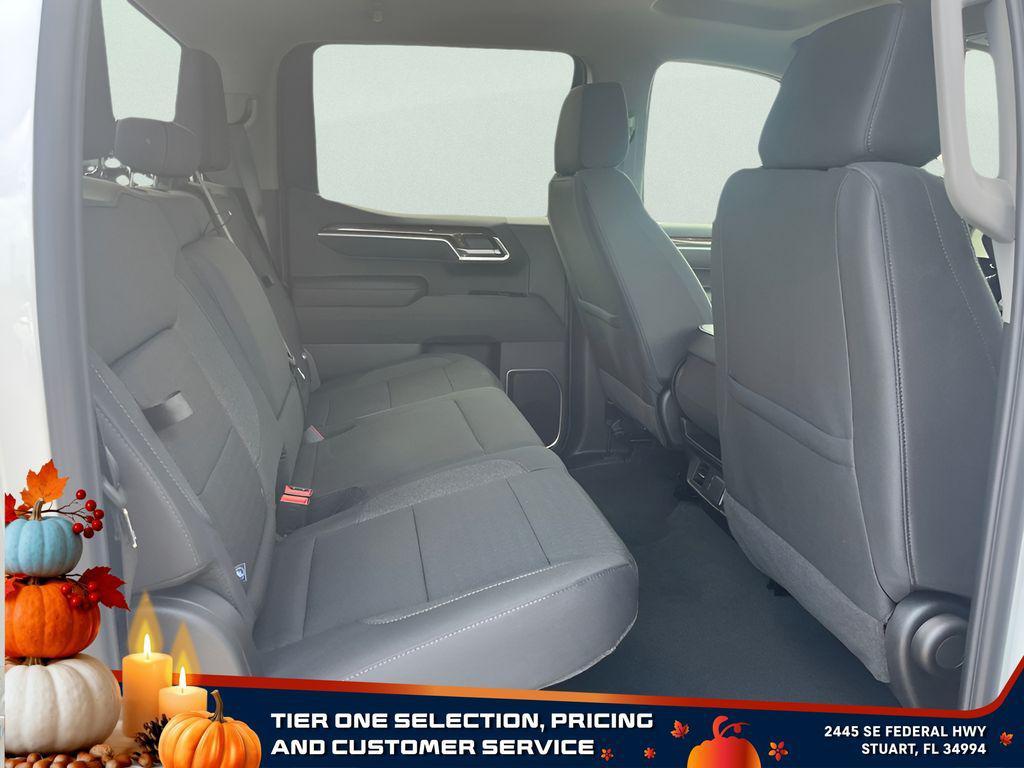 new 2026 GMC Sierra 1500 car, priced at $44,095