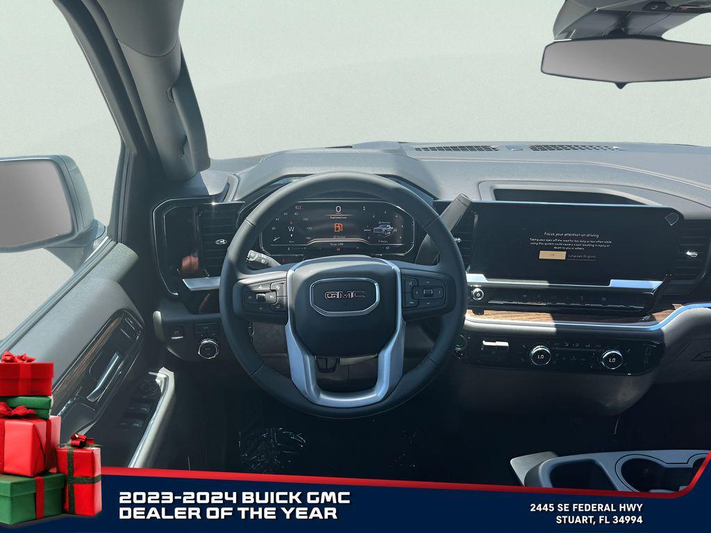 new 2025 GMC Sierra 1500 car, priced at $47,651
