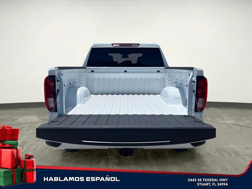 new 2025 GMC Sierra 1500 car, priced at $47,651