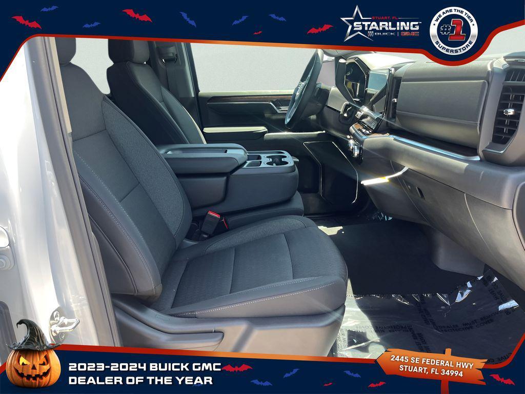 new 2025 GMC Sierra 1500 car, priced at $43,901