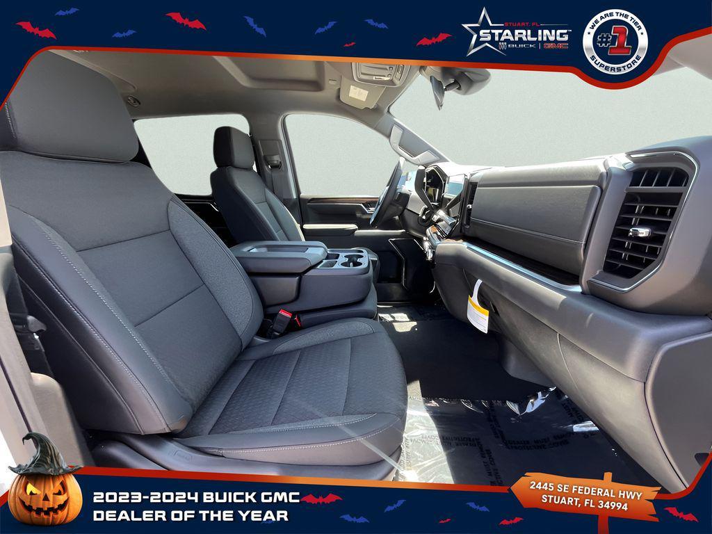new 2025 GMC Sierra 1500 car, priced at $43,901