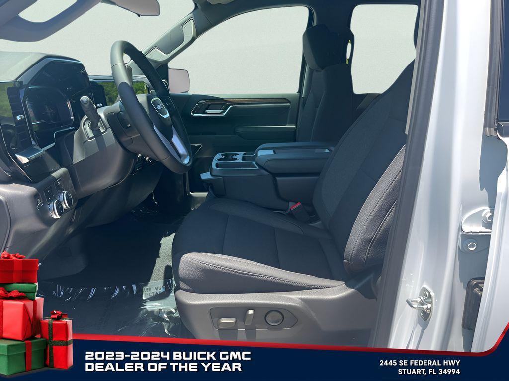 new 2025 GMC Sierra 1500 car, priced at $47,651