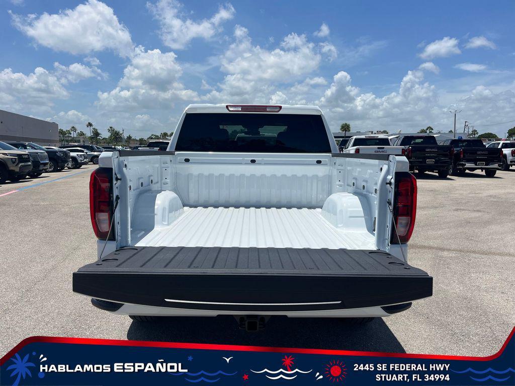 new 2025 GMC Sierra 1500 car, priced at $43,901