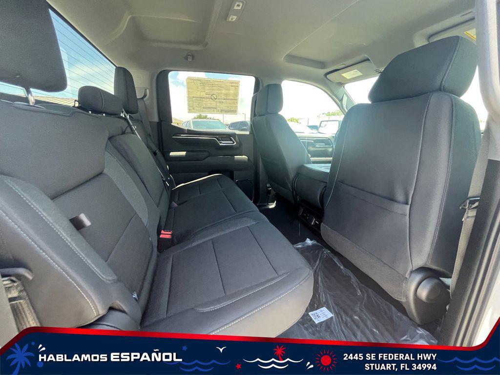 new 2025 GMC Sierra 1500 car, priced at $43,901