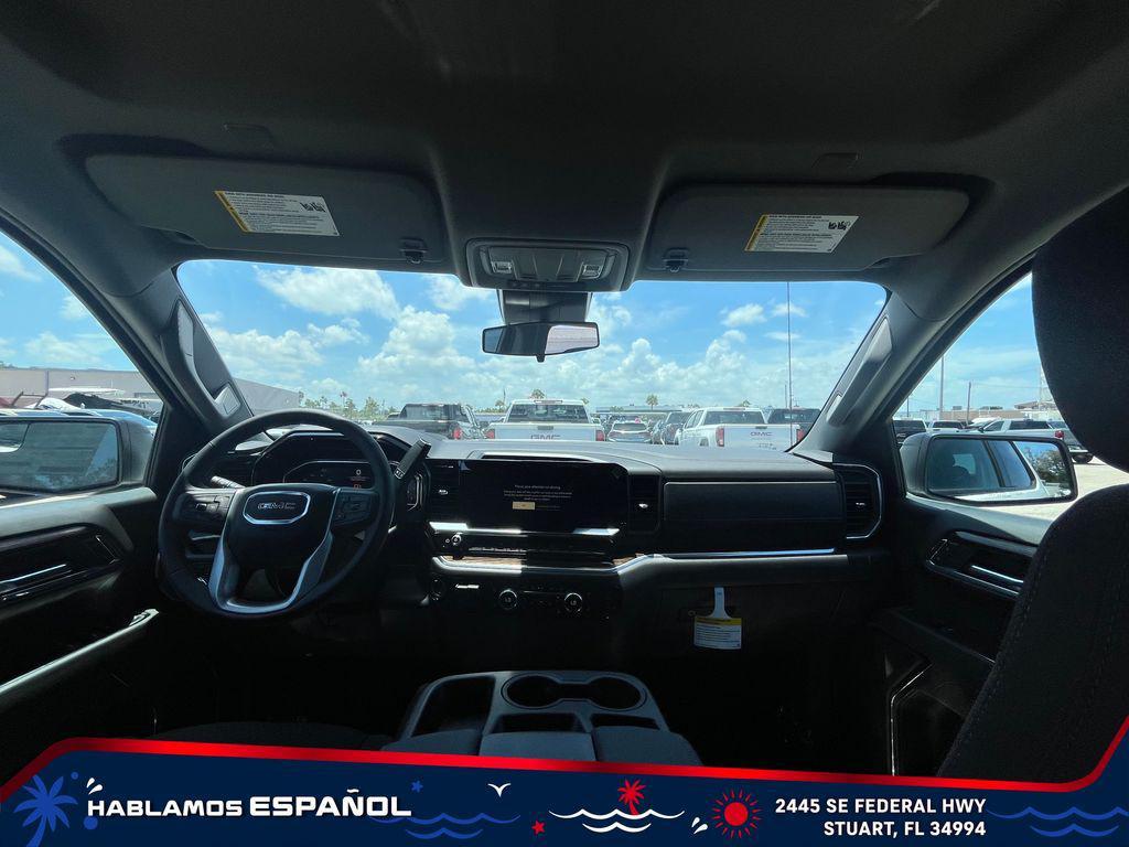 new 2025 GMC Sierra 1500 car, priced at $43,901