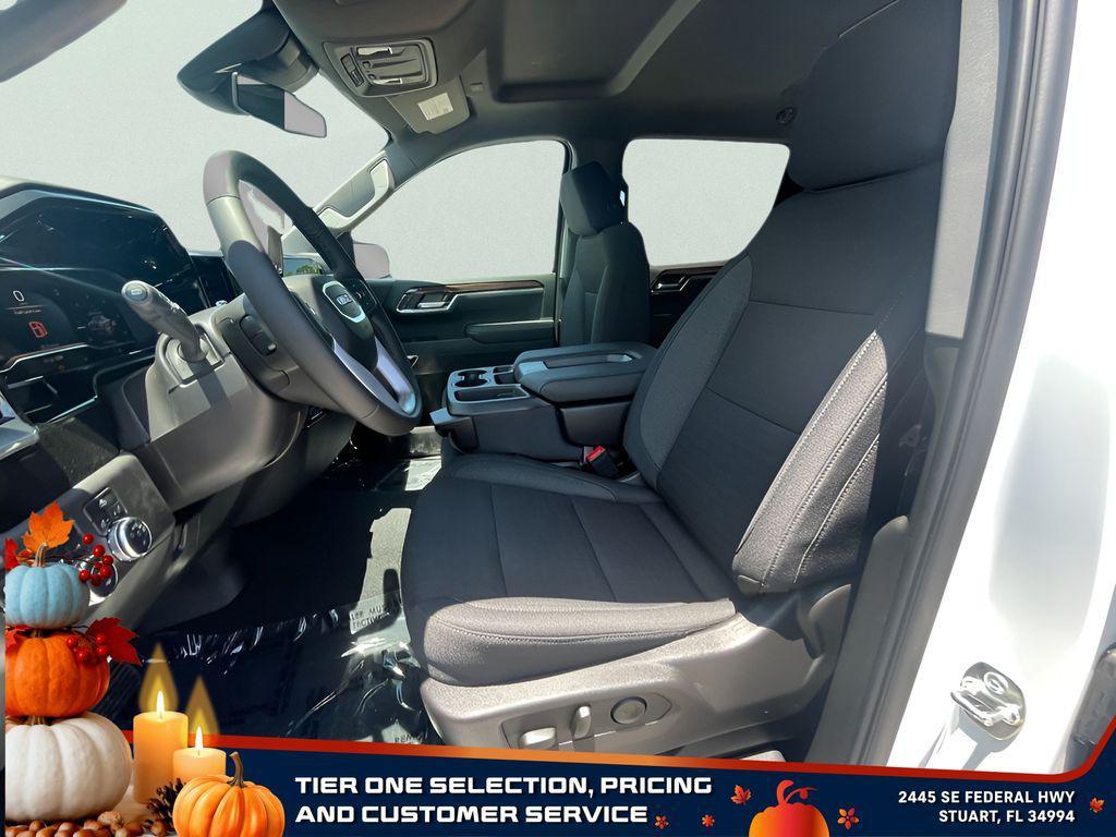 new 2025 GMC Sierra 1500 car, priced at $43,901