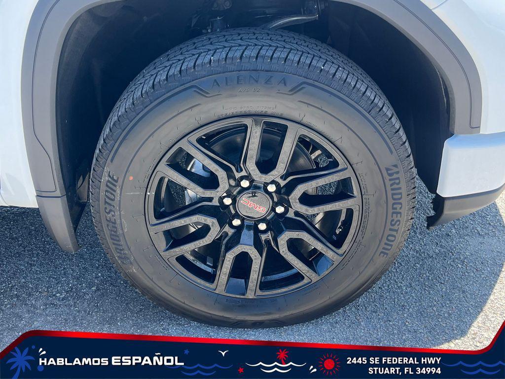 new 2025 GMC Sierra 1500 car, priced at $43,901
