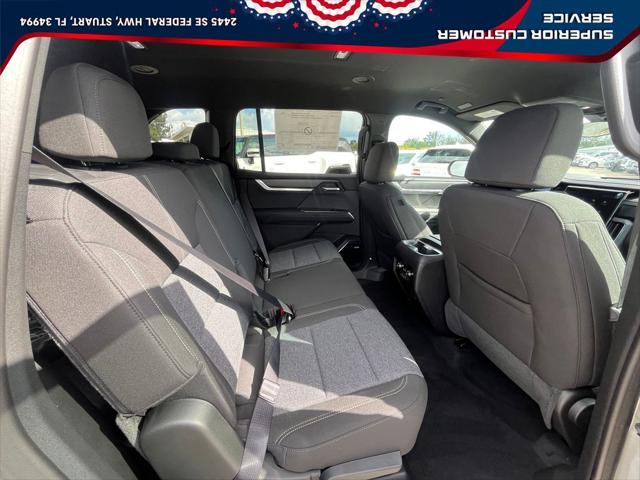 new 2025 GMC Acadia car, priced at $41,247