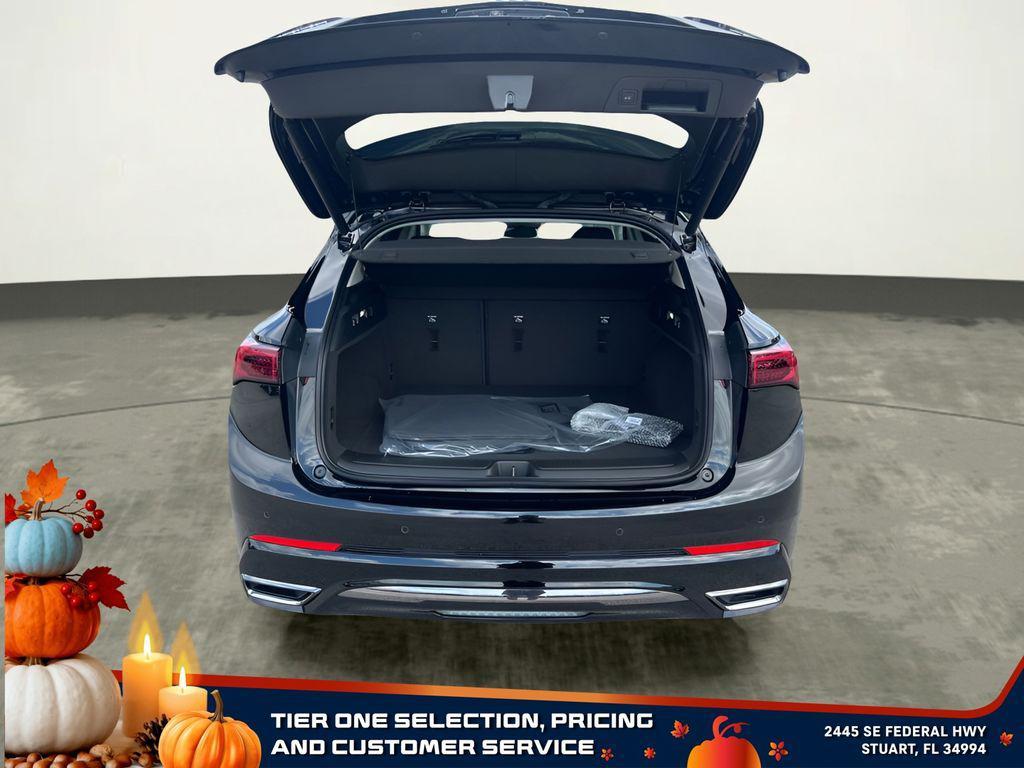 new 2025 Buick Envision car, priced at $38,810