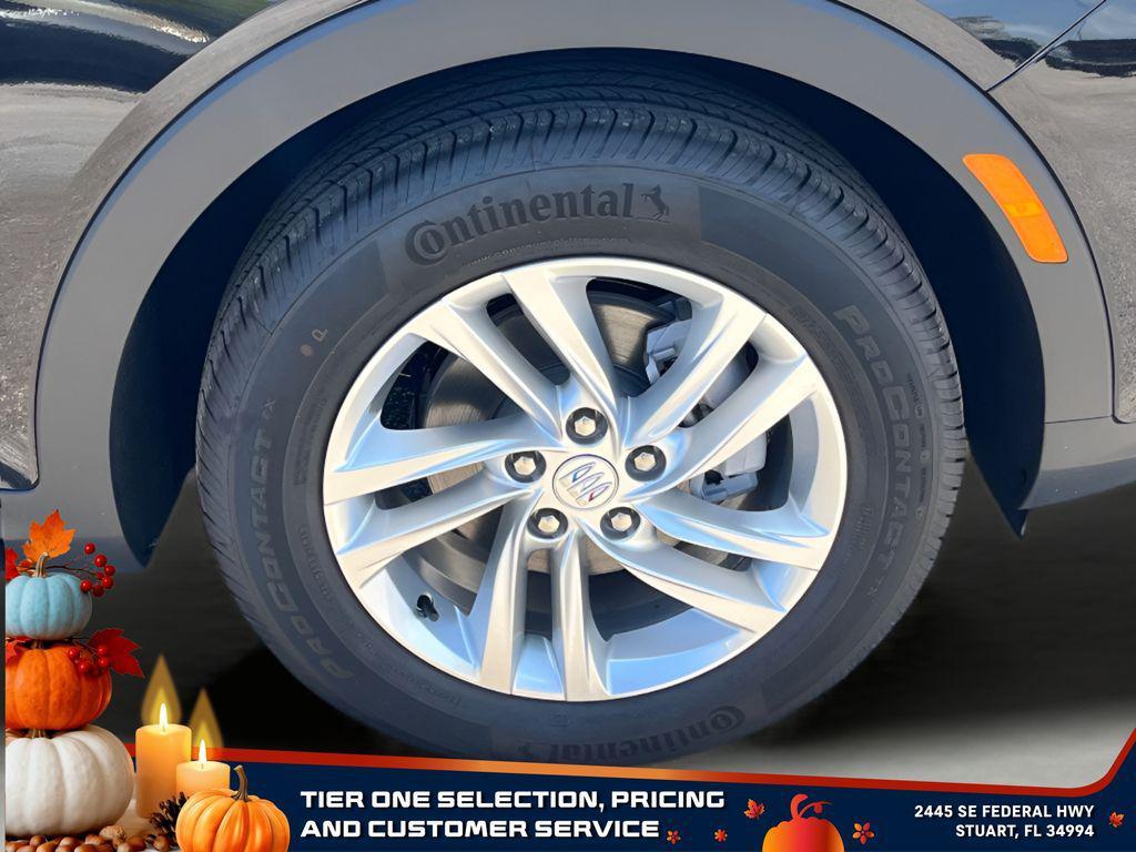 new 2025 Buick Envista car, priced at $24,625