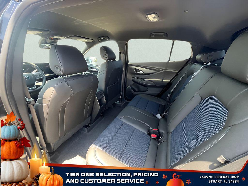 new 2025 Buick Envista car, priced at $24,625