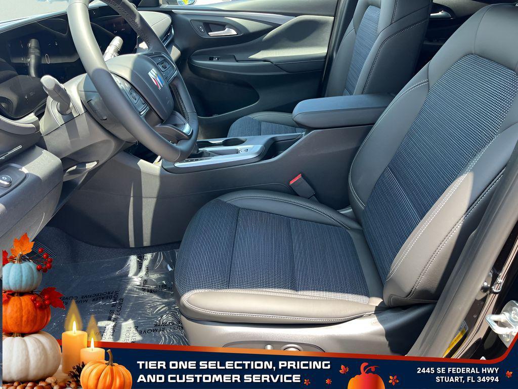 new 2025 Buick Envista car, priced at $24,625