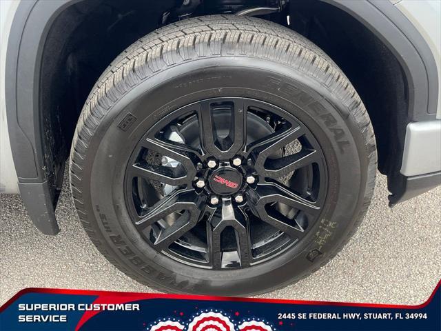new 2025 GMC Sierra 1500 car, priced at $42,299