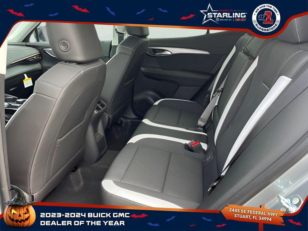 new 2025 Buick Envision car, priced at $36,810