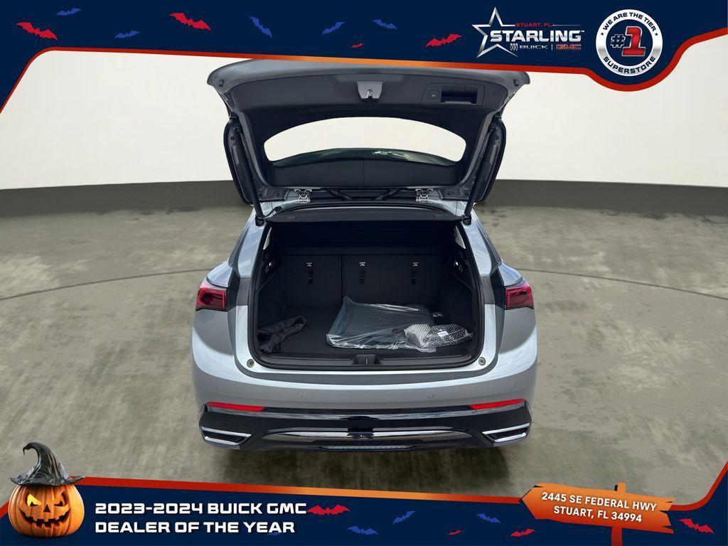 new 2025 Buick Envision car, priced at $36,810