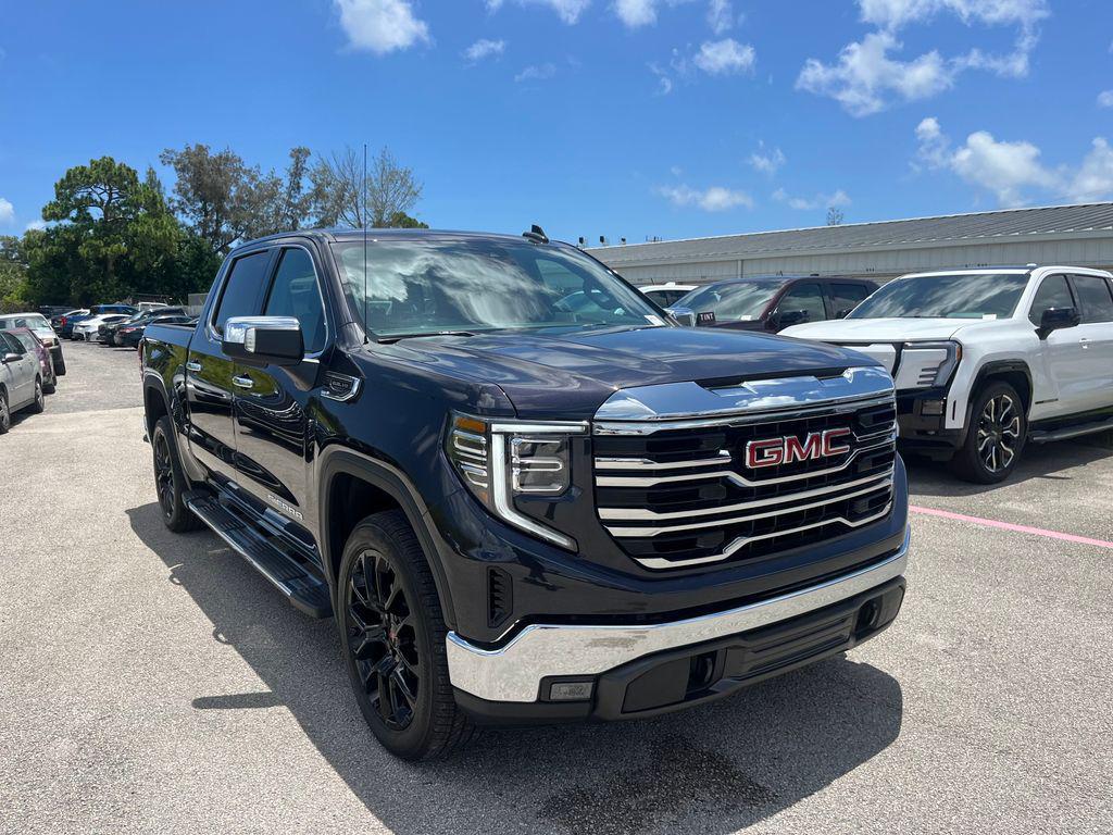 new 2025 GMC Sierra 1500 car, priced at $49,697