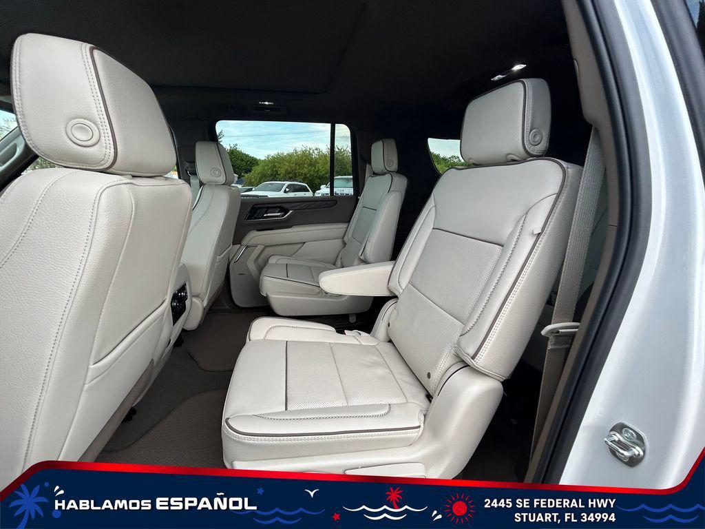 new 2025 GMC Yukon XL car, priced at $91,560