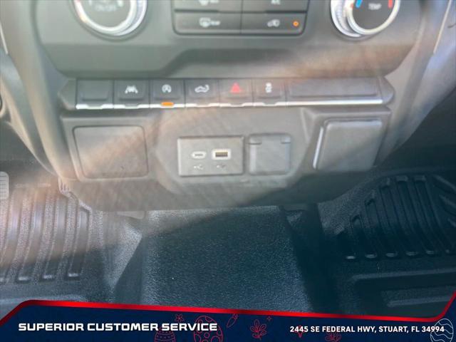 new 2025 GMC Sierra 1500 car, priced at $31,999