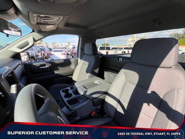 new 2025 GMC Sierra 1500 car, priced at $31,999
