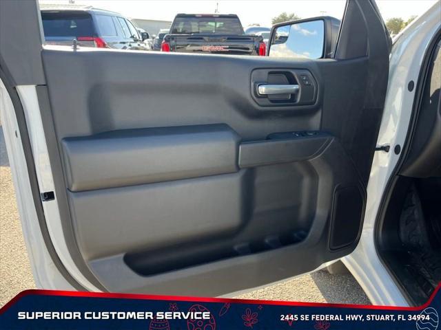 new 2025 GMC Sierra 1500 car, priced at $31,999